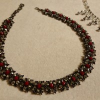 Kırmızı Kristal Gonca Kolye