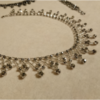 Gümüş Kristal Nisan Kolye 